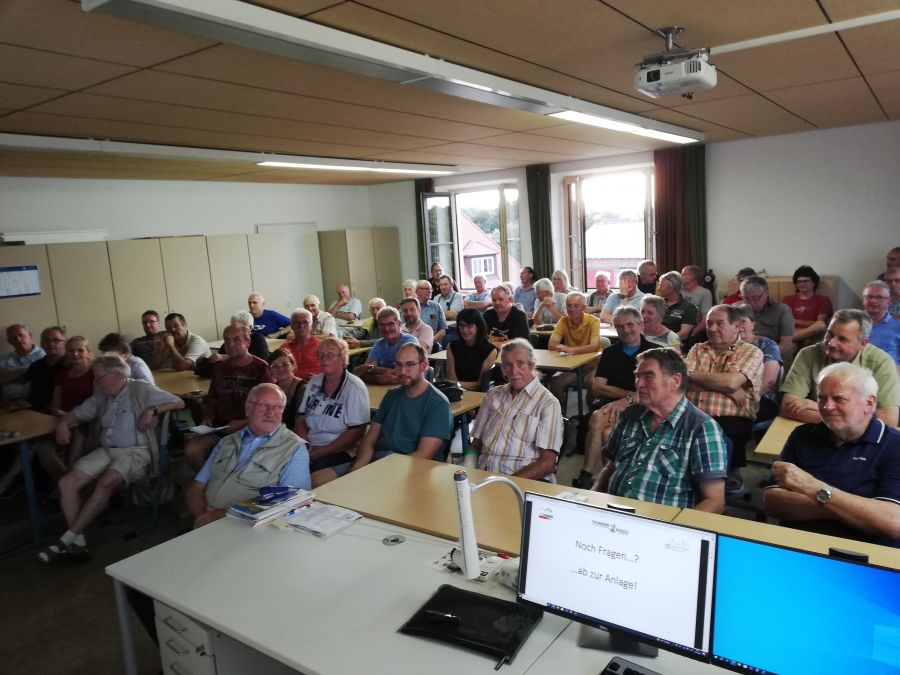 Volles Haus an der Technikerschule Waldmünchen